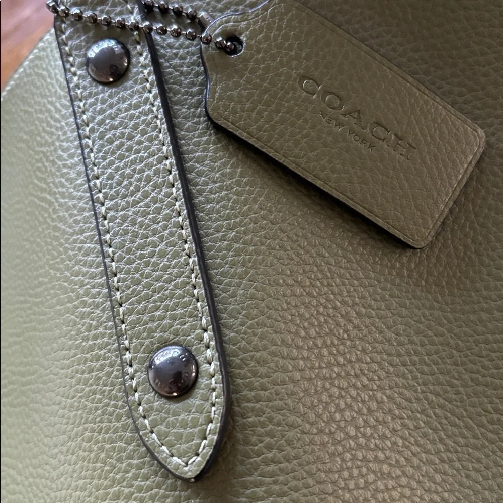 Vintage Coach Market Tote - Picture 11 of 15